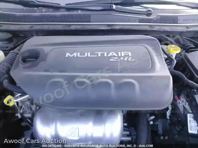 2016 Chrysler 200 1C3CCCAB8GN191867 — Iaai auction photo 10
