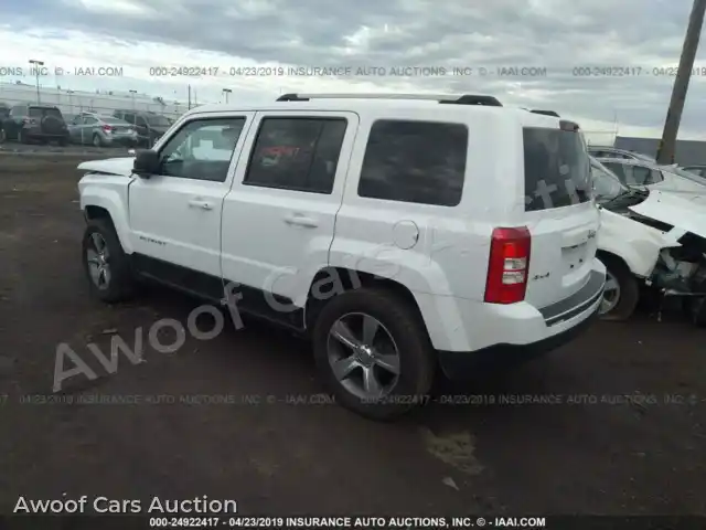 2016 Jeep Patriot 1C4NJRFB0GD768371 — Iaai auction photo 3