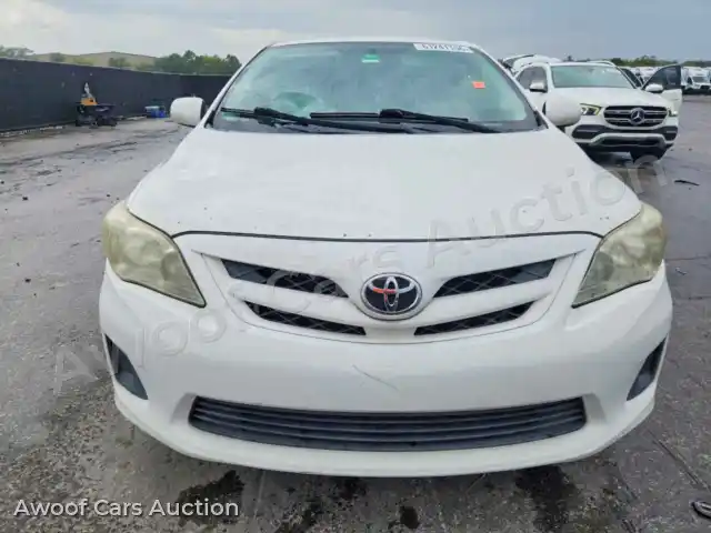 2013 Toyota Corolla 2T1BU4EE0DC986053 — Copart auction photo 5