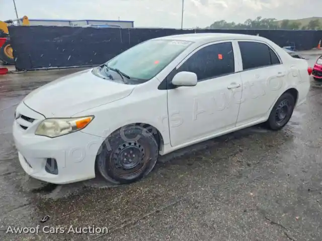 2013 Toyota Corolla 2T1BU4EE0DC986053 — Copart auction photo 1