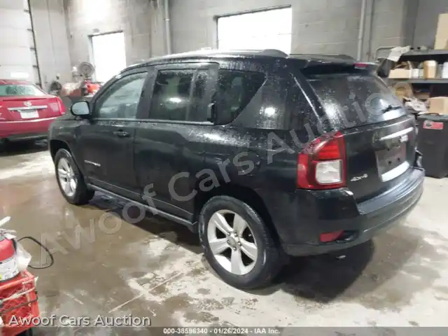 2015 Jeep Compass 1C4NJDEB1FD365258 — Iaai auction photo 3