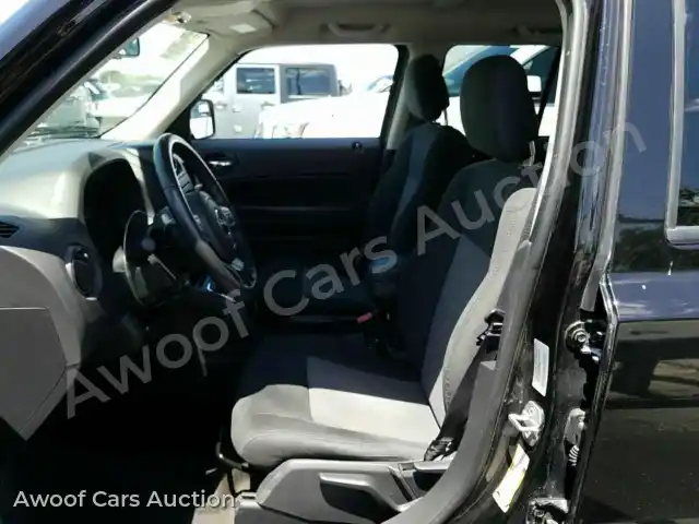 2016 Jeep Patriot LA 1C4NJRFB3GD637404 — Manheim auction photo 3
