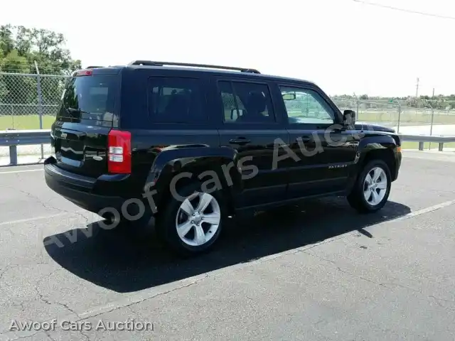 2016 Jeep Patriot LA 1C4NJRFB3GD637404 — Manheim auction photo 2