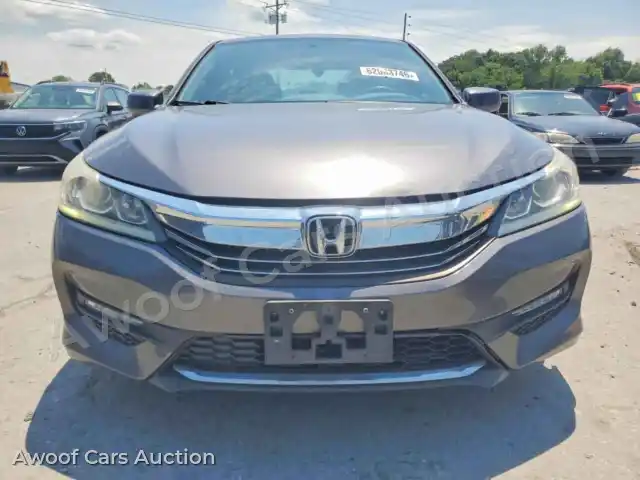 2017 Honda Accord 1HGCR2F7XHA264188 — Copart auction photo 5