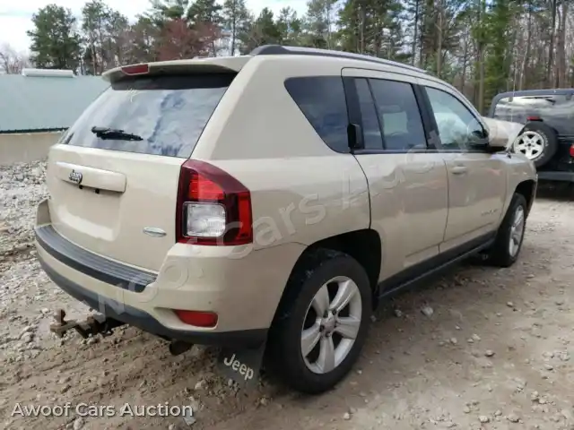 2016 Jeep Compass 1C4NJDEB0GD751428 — Copart auction photo 4