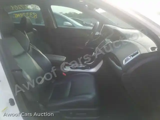 2017 Acura TLX 19UUB1F57HA005854 — Copart auction photo 5