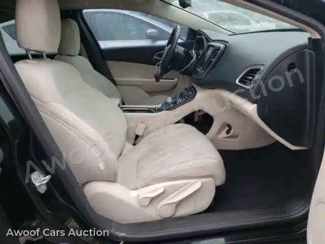 2015 Chrysler 200 1C3CCCAB4FN647782 — photo 5 de la vente Copart