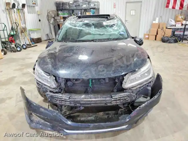 2017 Honda Accord 1HGCR3F90HA027880 — Copart auction photo 5