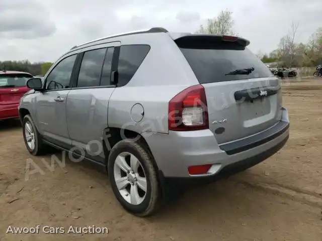 2014 Jeep Compass 1C4NJDEB2ED766333 — Copart auction photo 3