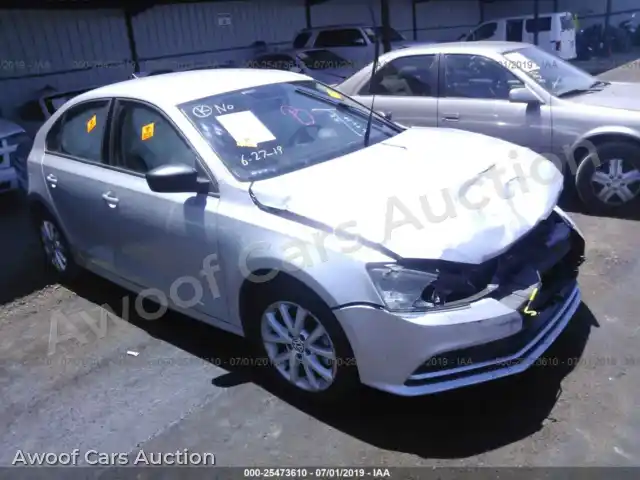 2015 Volkswagen Jetta 3VWD17AJ3FM271619 — Iaai auction photo 1