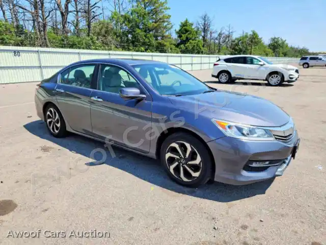 2017 Honda Accord 1HGCR2F76HA184998 — Copart auction photo 4