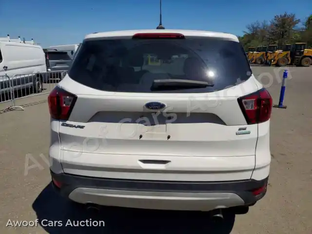 2019 Ford Escape 1FMCU0GD9KUC34204 — Copart auction photo 6