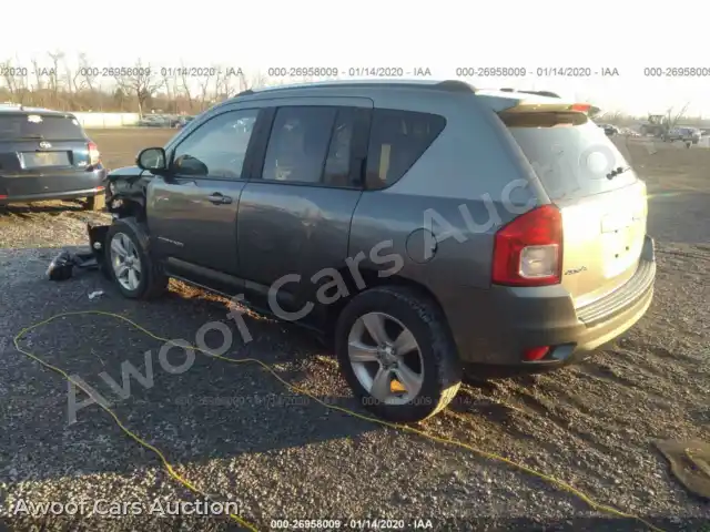 2013 Jeep Compass 1C4NJDEBXDD240448 — Iaai auction photo 3
