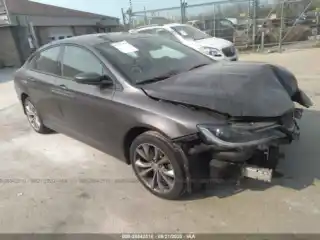 2016 Chrysler 200