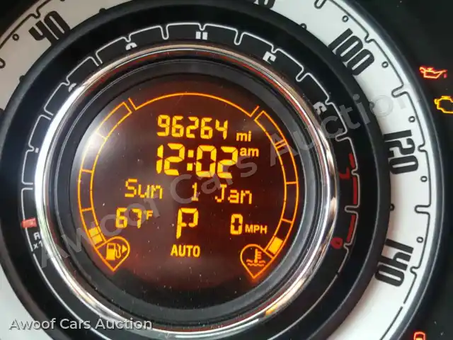 2015 Fiat 500 3C3CFFAR9FT585995 — photo 8 de la vente Copart