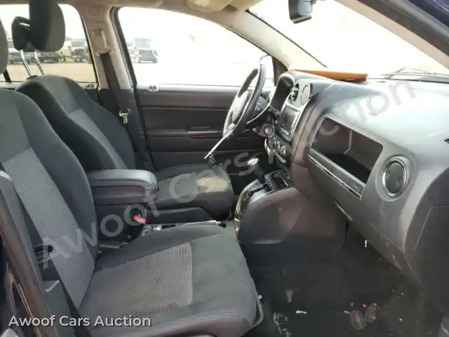 2012 Jeep Compass 1C4NJDEB4CD604605 — Copart auction photo 5