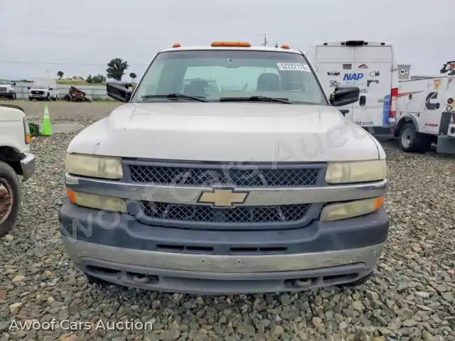 2001 Chevrolet Silverado 1GCJK33G91F148199 — Copart auction photo 5