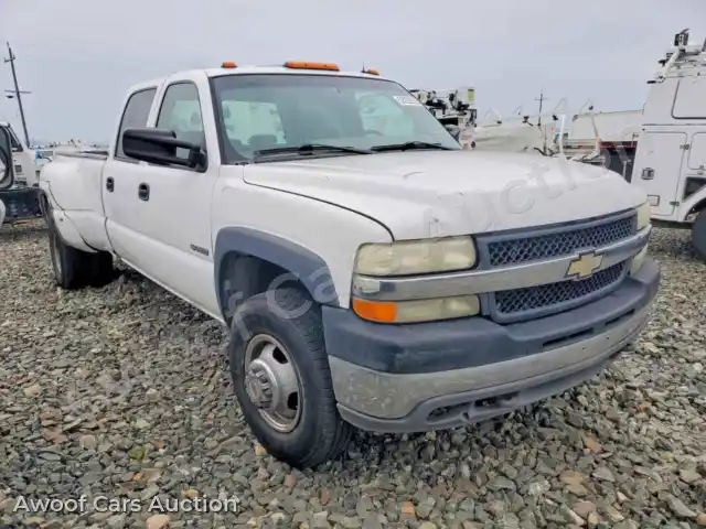 2001 Chevrolet Silverado 1GCJK33G91F148199 — Copart auction photo 4