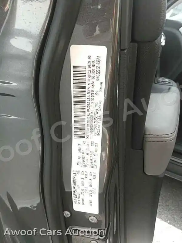 2014 Jeep Cherokee 1C4PJLCB2EW178846 — photo 6 de la vente Manheim