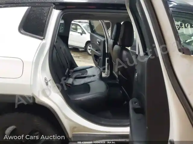 2021 Jeep Compass 3C4NJDBB0MT512620 — Iaai auction photo 8