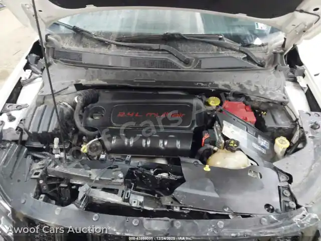 2021 Jeep Compass 3C4NJDBB0MT512620 — Iaai auction photo 10