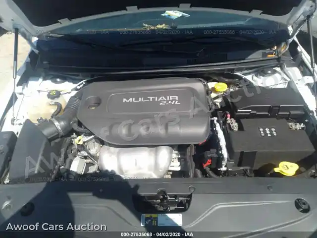 2015 Chrysler 200 1C3CCCBB3FN596807 — photo 10 de la vente Iaai