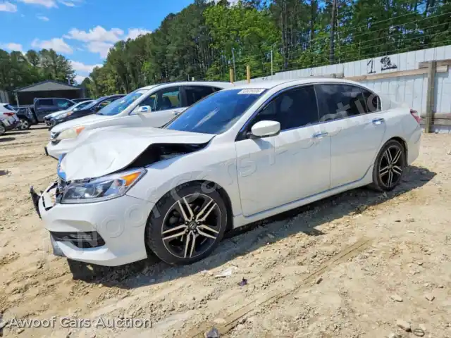 2017 Honda Accord 1HGCR2F11HA216008 — photo 1 de la vente Copart