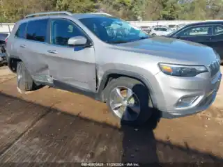 2020 Jeep Cherokee