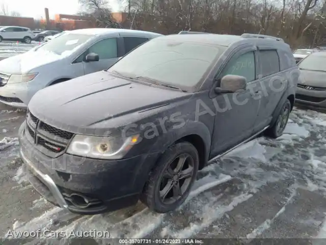 2017 Dodge Journey 3C4PDCGB9HT676831 — photo 2 de la vente Iaai