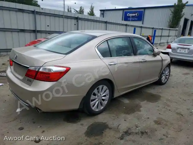 2013 Honda Accord 1HGCR2F82DA132724 — Copart auction photo 3