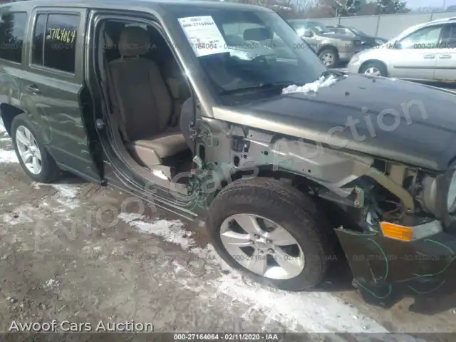 2015 Jeep Patriot 1C4NJRFB3FD412155 — photo 6 de la vente Iaai