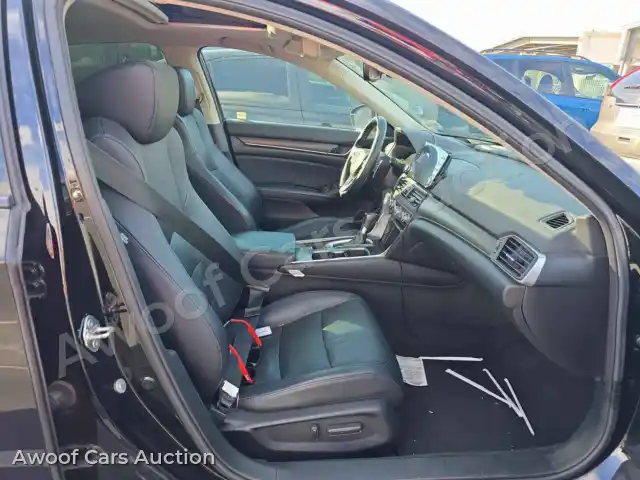 2018 Honda Accord 1HGCV1F99JA051018 — photo 8 de la vente Manheim
