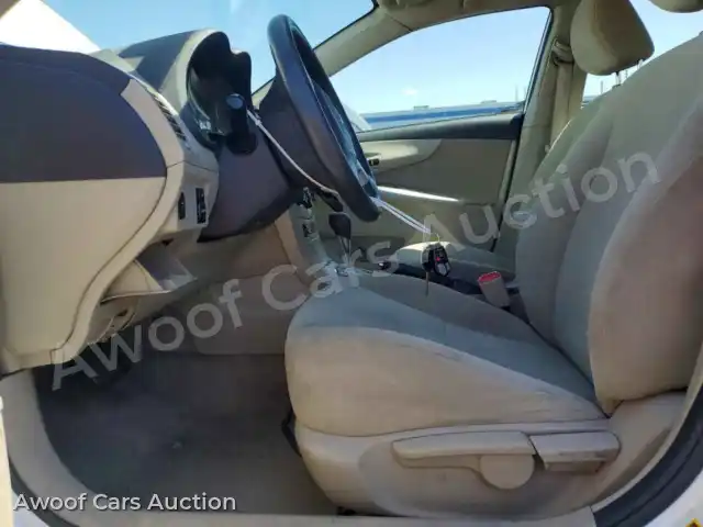 2013 Toyota Corolla 2T1BU4EE8DC947372 — Copart auction photo 7
