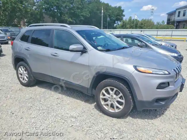 2017 Jeep Cherokee 1C4PJMCB2HW632314 — Copart auction photo 4