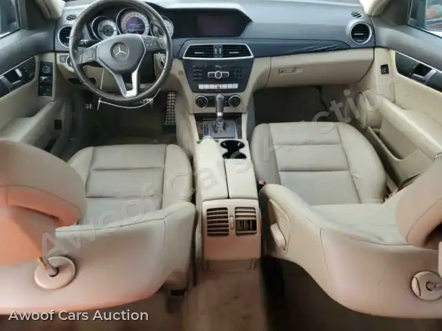 2013 Mercedes-Benz C-Class WDDGF8AB6DA806460 — Copart auction photo 8