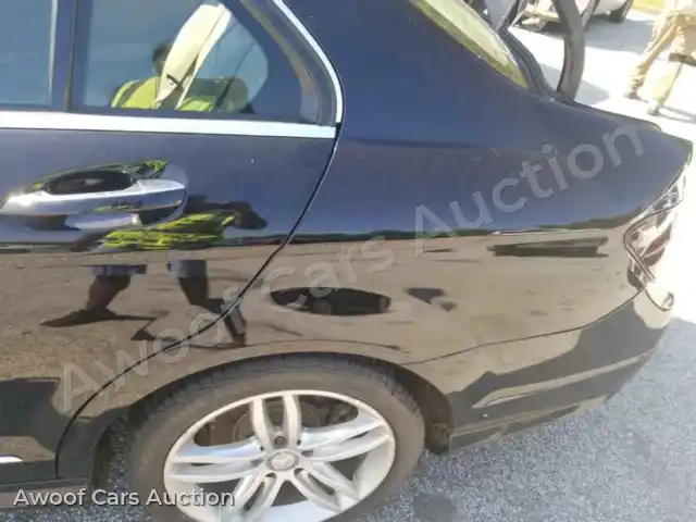 2013 Mercedes-Benz C-Class WDDGF8AB6DA806460 — Manheim auction photo 11