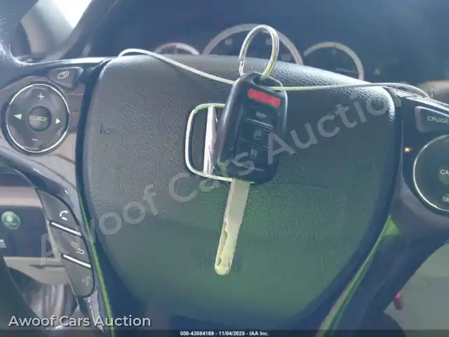 2017 Honda Accord 1HGCR2F33HA030147 — Iaai auction photo 11