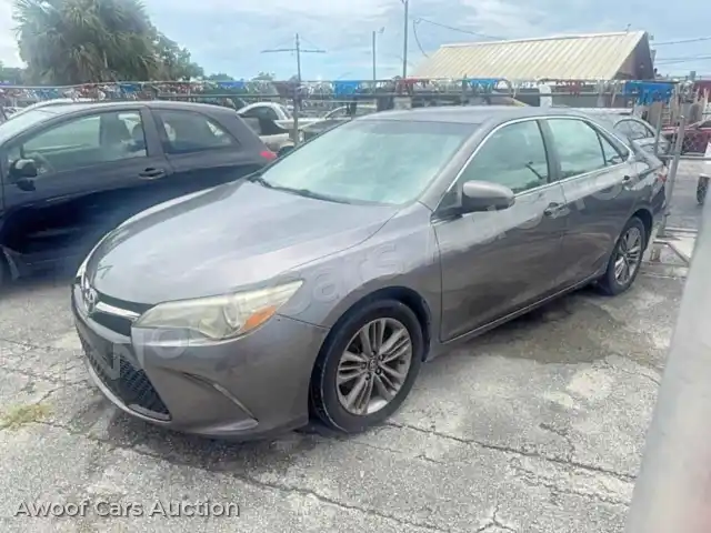 2016 Toyota Camry 4T1BF1FK3GU219104 — Copart auction photo 2