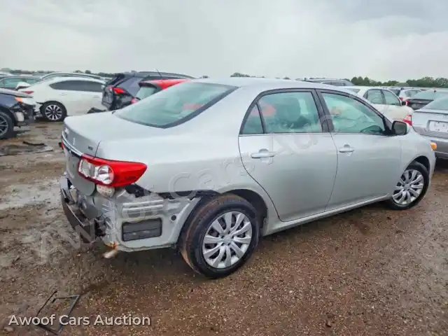 2013 Toyota Corolla 2T1BU4EE5DC962881 — Copart auction photo 3