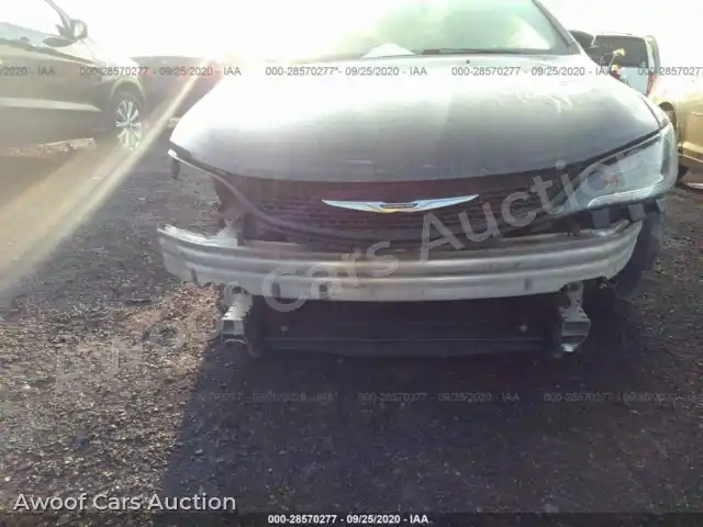 2015 Chrysler 200 1C3CCCBB8FN536683 — photo 6 de la vente Iaai