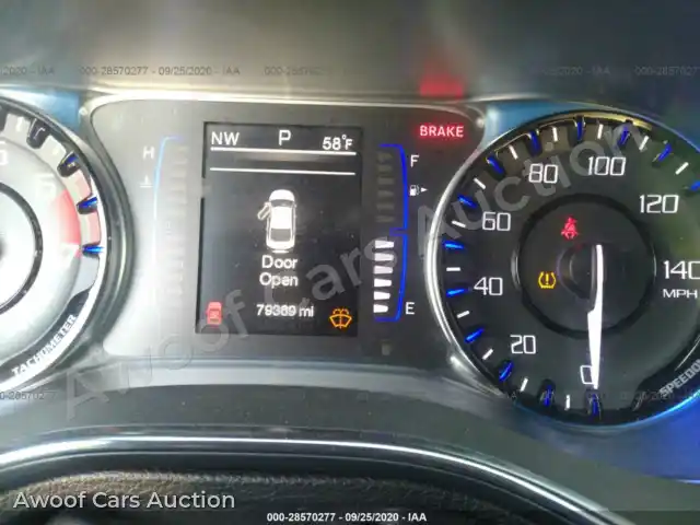 2015 Chrysler 200 1C3CCCBB8FN536683 — photo 7 de la vente Iaai