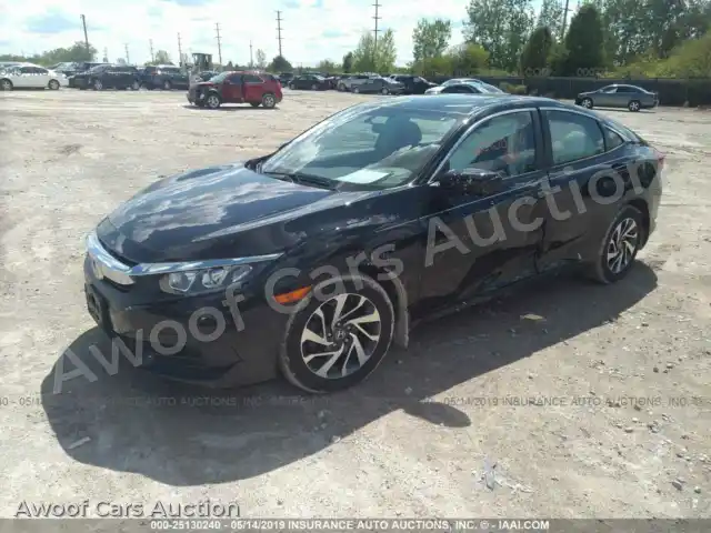 2017 Honda Civic 19XFC2F74HE034995 — Iaai auction photo 2