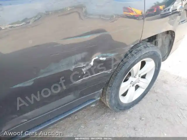 2014 Jeep Compass 1C4NJDBB2ED879820 — Iaai auction photo 6