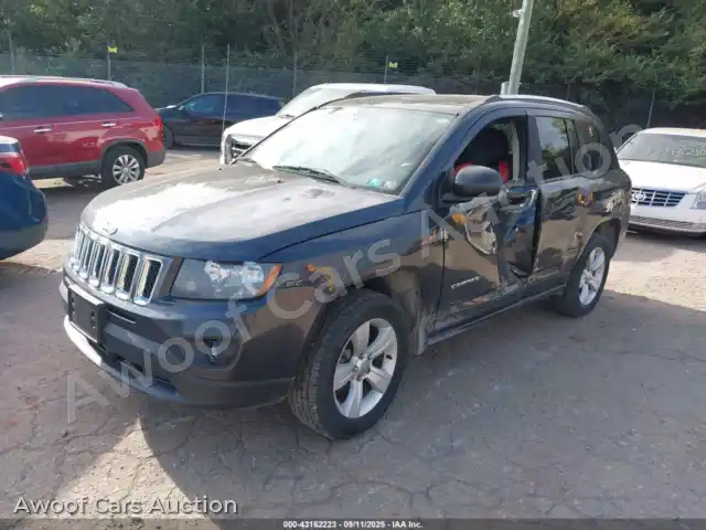 2014 Jeep Compass 1C4NJDBB2ED879820 — Iaai auction photo 2