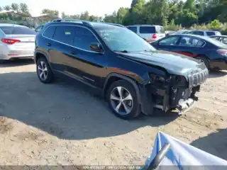 2020 Jeep Cherokee