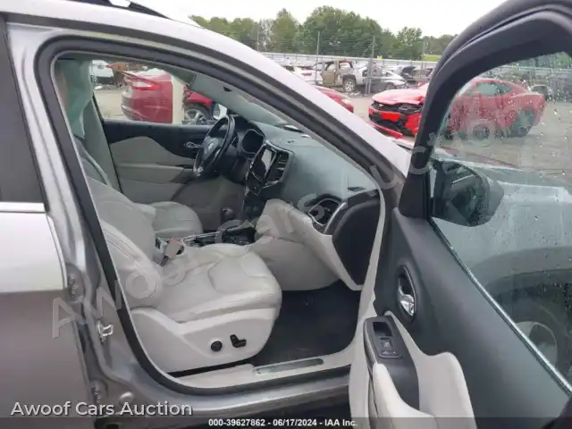 2020 Jeep Cherokee 1C4PJLDB7LD653883 — Iaai auction photo 5