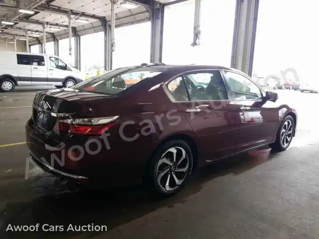 2017 Honda Accord 1HGCR2F71HA228843 — Manheim auction photo 3