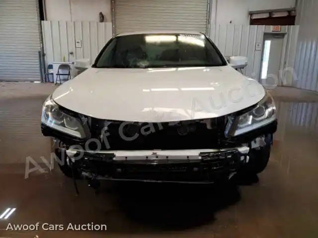 2017 Honda Accord 1HGCR3F80HA014490 — photo 5 de la vente Copart