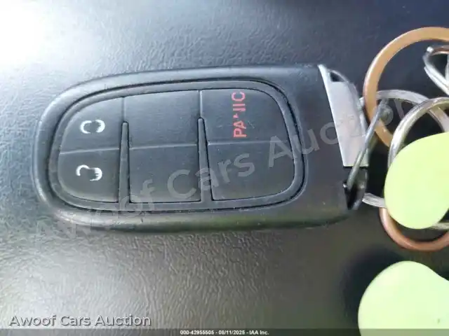 2019 Jeep Cherokee 1C4PJLLB8KD154624 — Iaai auction photo 11