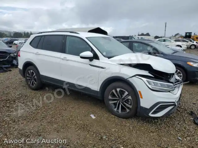 2024 Volkswagen Tiguan 3VVRB7AX4RM023217 — Copart auction photo 4